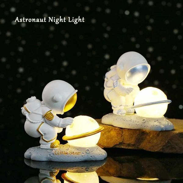Astronaut Night Light Baby Sleeping Bedside Night Lamp Resin Cartoon LED Night Lamp Soft Lighting Table Lamp Birthday Gift Y250813 Affiliated Shops