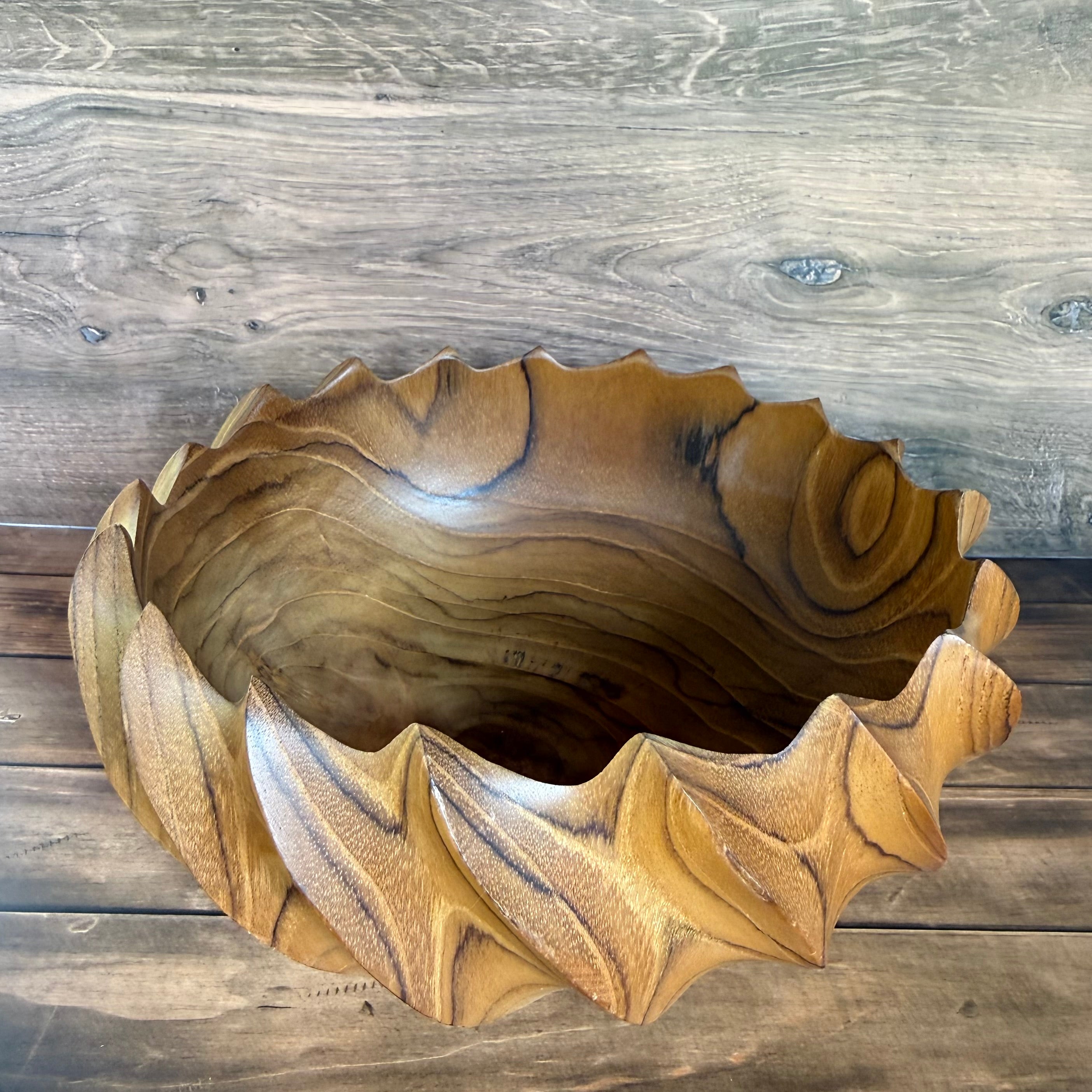 FlowCarve Statement Hand-Carved Acacia Wood Sculptural Bowl – Artisan Serving & Centerpiece
