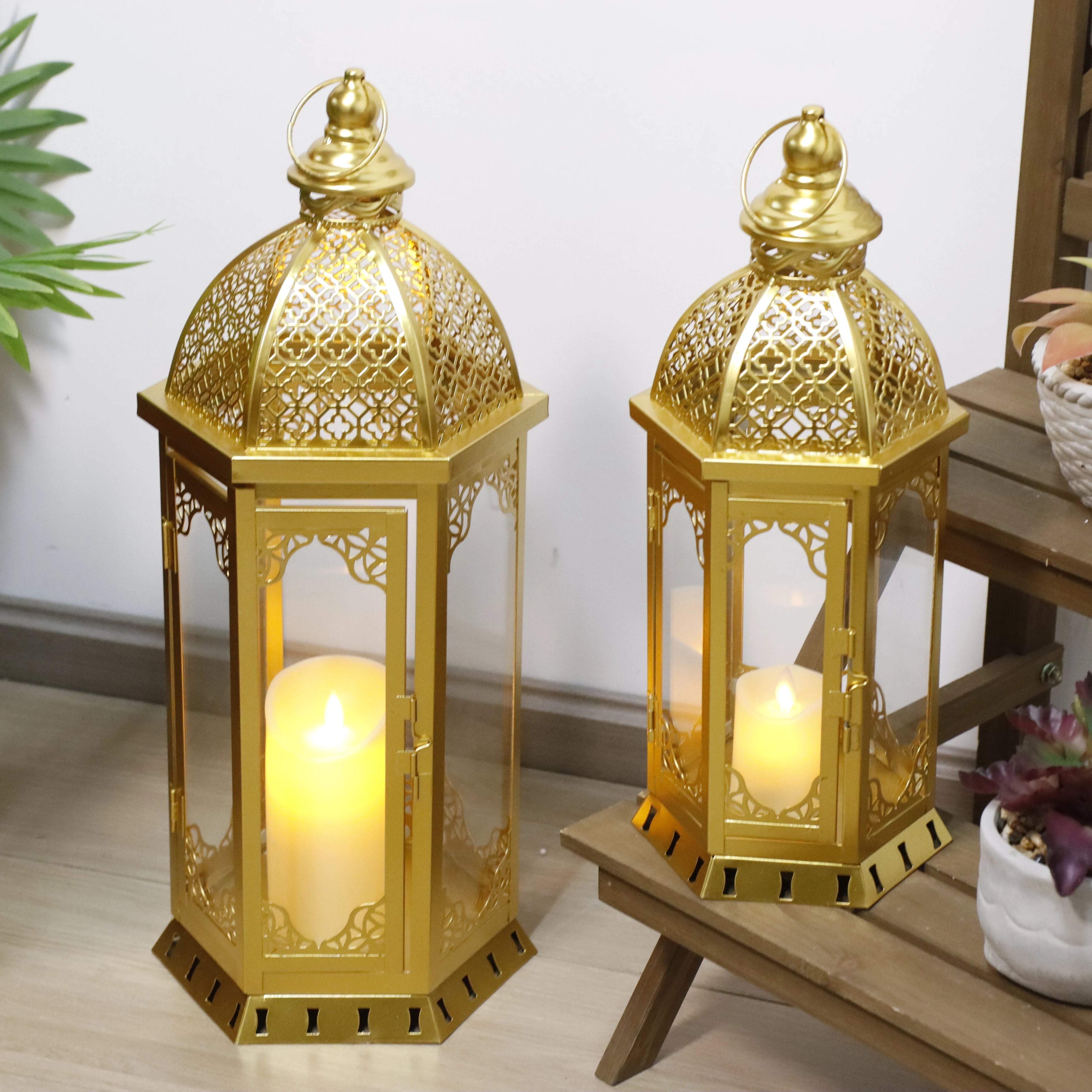 Set of 2 Decorative Candle Lanterns 22"&17" H Vintage Metal Candle Holderr(Gold)